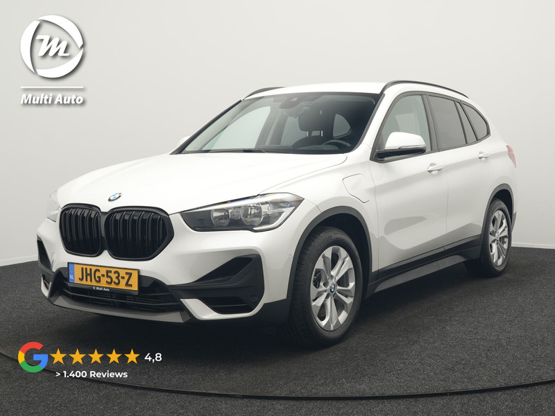 BMW X1 xDrive25e eDrive Plug In Hybrid 220pk Dealer O.H PHEV | Adaptive Cruise | Head Up | Sportstoelen | Harman Kardon Sound | Stoelverwarming | Camera | Navigatie | DAB |