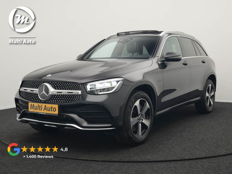Mercedes-Benz GLC-Klasse 300e 4MATIC AMG 320pk PHEV | Trekhaak Af Fabriek | Panodak | Adaptive Cruise | Camera | Alcantara Sportstoelen Memory & Verwarmd | Sfeerverlichting | Apple Carplay | Blis | Navigatie | DAB |