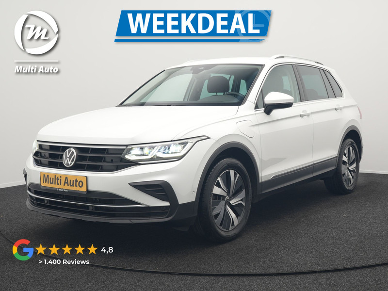 Volkswagen Tiguan 1.4 TSI eHybrid Life Plug In Hybrid 245pk Dealer O.H. PHEV | Trekhaak Af Fabriek | Adaptive Cruise | IQ Light | Camera | Stoelen & Stuur Verwarmd | Apple Carplay | Blis | Navigatie | DAB |
