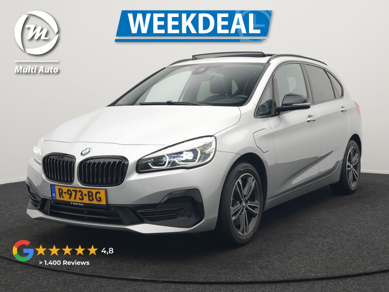 BMW 2-serie Active Tourer 225xe iPerformance Sportline Plug In Hybrid 225pk PHEV | Panodak | Sportstoelen Memory | Camera | Stoelverwarming | Navi Full Map | Keyless | LED |