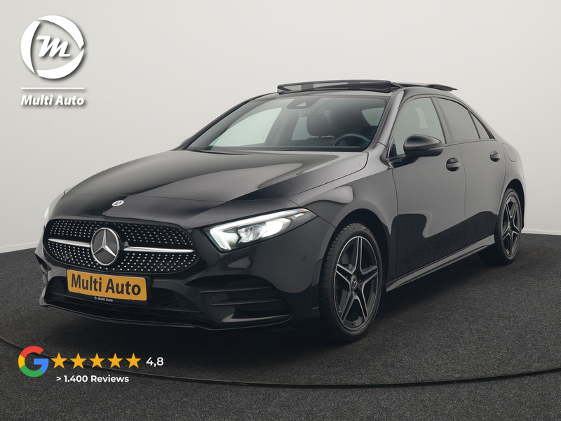 Mercedes-Benz A-Klasse 250 e AMG Line Plug In Hybrid 218pk Dealer O.H PHEV | Panodak | Camera | Night Pakket | Alcantara Sportstoelen Verwarmd | MBUX | Widescreen Navi | Sfeerverlichting | Apple Carplay | Virtual | DAB | 18"L.M |