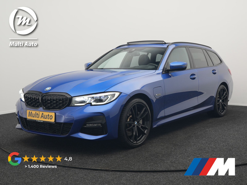 BMW 3-serie Touring 330e M Sport Plug in Hybrid 293pk Dealer O.H PHEV | Panodak | Adaptive Onderstel | Laser LED | Alcantara Sportstoelen Memory | Head Up | Camera | 19"L.M | Keyless | Apple Carplay | Navigatie | Virtual | DAB |