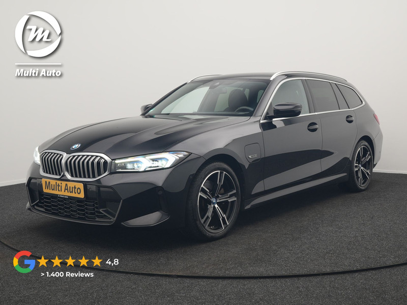 BMW 3-serie Touring 330e M Sport FACELIFT Plug In Hybrid 293pk Dealer O.H PHEV | Head Up | Alcantara Sportstoelen Memory | Widescreen Navi | Keyless | stuur & Stoelverwarming | Camera & Parkassist | Apple Carplay | Sfeerverlichting |