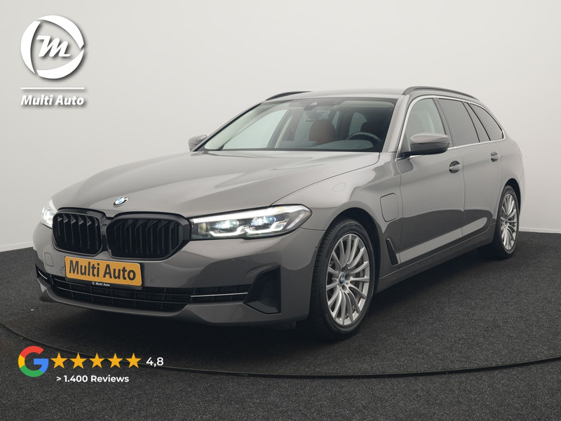 BMW 5-serie Touring 530e Sportline PHEV 293pk Dealer O.H Bernina Grau Metallic | Trekhaak Afn. | M Sportstuur | Camera | Lederen Sportstoelen Verwarmd | Cruise Control | BMW LED | Hifi Sound | Apple Carplay | Navigatie | Virtual | DAB |  Plug In Hybrid