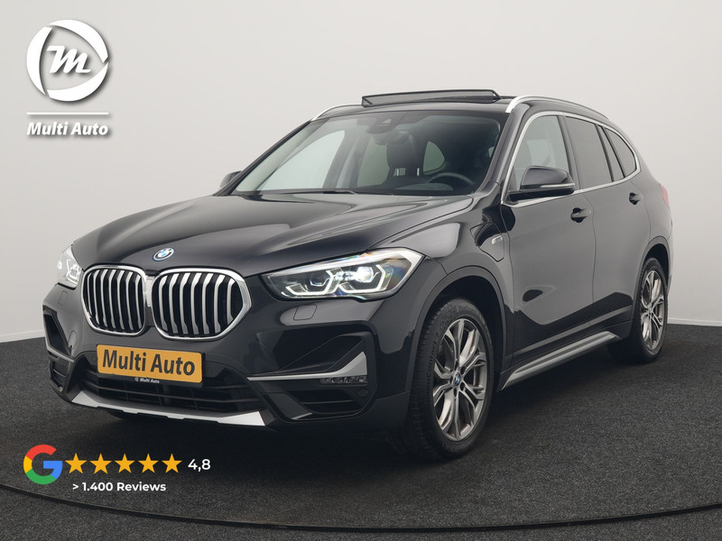 BMW X1 xDrive25e XLine PHEV 221pk Dealer O.H. | Trekhaak Afn. | Panodak | Adaptive Cruise | Camera | Lederen Sportstoelen & Stuur Verwarmd | Keyless | Apple Carplay | Hifi Audio | Navigatie | DAB | 18"L.M | Plug In Hybrid