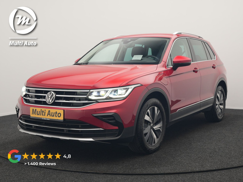 Volkswagen Tiguan 1.4 TSI eHybrid Elegance PHEV 245pk Dealer O.H. | Trekhaak Af Fabriek | Adaptive Cruise | Head Up | Camera | Lederen Sportstoelen Memory & Verwarmd | Sfeerverlichting | Stuur Verwarmd | IQ Light | Keyless | Apple Carplay | Navigatie | DAB  Plug In Hybrid