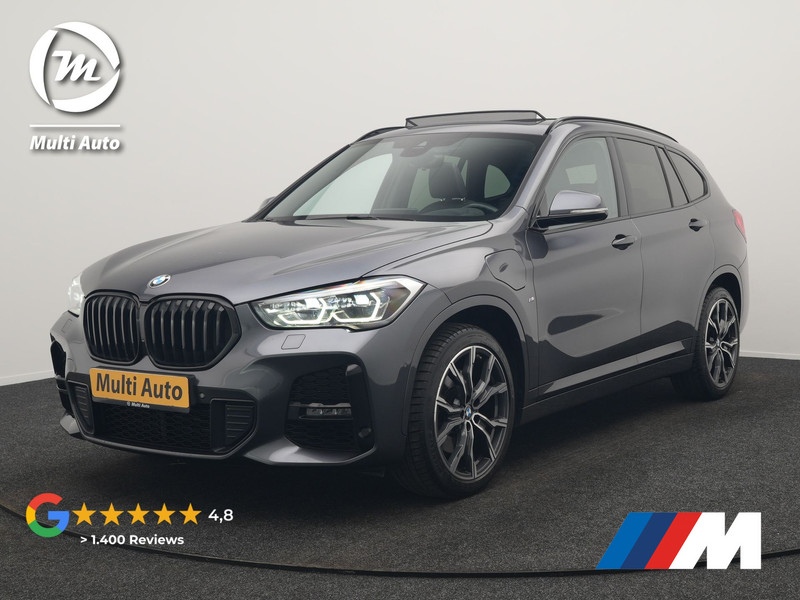 BMW X1 xDrive25e M Sport PHEV 221pk Dealer O.H. | Trekhaak Af Fabriek | Panodak | Adaptive Cruise | Head Up | Camera | Lederen Sportstoelen Memory & Verwarmd | Harman / Kardon | Keyless | Sfeerverlichting | Navigatie | DAB | Plug In Hybrid
