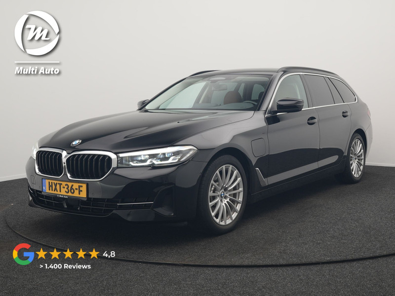 BMW 5-serie Touring 530e xDrive Business Edition Plus PHEV 293pk Dealer O.H | Trekhaak af Fabriek | Adaptive Cruise | 360 Camera | M Sportstuur | Keyless | BLIS | Plug In Hybrid
