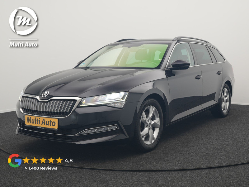 Škoda Superb Combi 1.4 TSI iV Business Edition PHEV 218pk Dealer O.H | Trekhaak af Fabriek | Crystal LED | Keyless | Apple Carplay | Sportstoelen Verwarmd | Cruise Control | 17"L.M | Plug In Hybrid