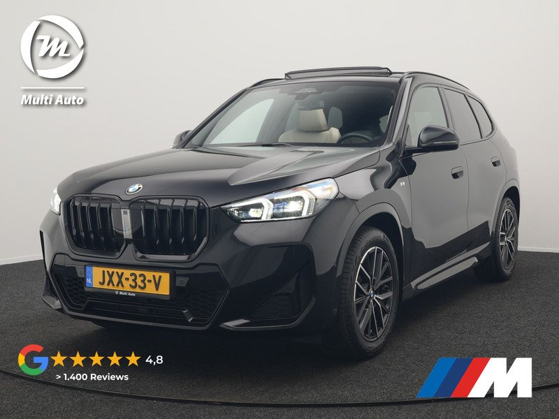 BMW X1 sDrive20i M Sport 156pk Dealer O.H. | Panodak | Lederen Sportstoelen Verwarmd | Adaptive M Onderstel | Widescreen Navi | Camera | Keyless | Adaptive LED | Sfeerverlichting | Apple Carplay | Navigatie | DAB |