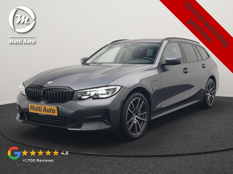 BMW 3-serie Touring 330e xDrive 292pk Dealer O.H. PHEV | Cruise Control | Camera | Lederen Sportstoelen Verwarmd | Apple Carplay | Blis | Park Assistant | Navigatie | DAB | Virtual | 18''L.M. | Plug In Hybrid |