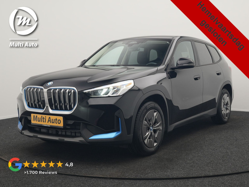 BMW iX1 xDrive30 64 kWh 306pk Dealer O.H. | Adaptief M Onderstel | Camera | Cruise Control | Stoelverwarming | Widescreen Navi | Park Assist | Apple Carplay | Navigatie | DAB | Standkachel |