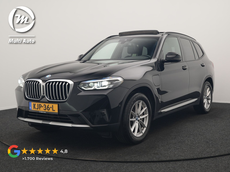 BMW X3 xDrive30e X Line FACELIFT PHEV 293pk Dealer O.H. | Trekhaak Af Fabriek | Panodak | Camera | Sfeerverlichting | Lederen Sportstoelen Verwarmd | Apple Carplay | Navigatie | DAB | Virtual | Cruise Control | Plug In Hybrid |