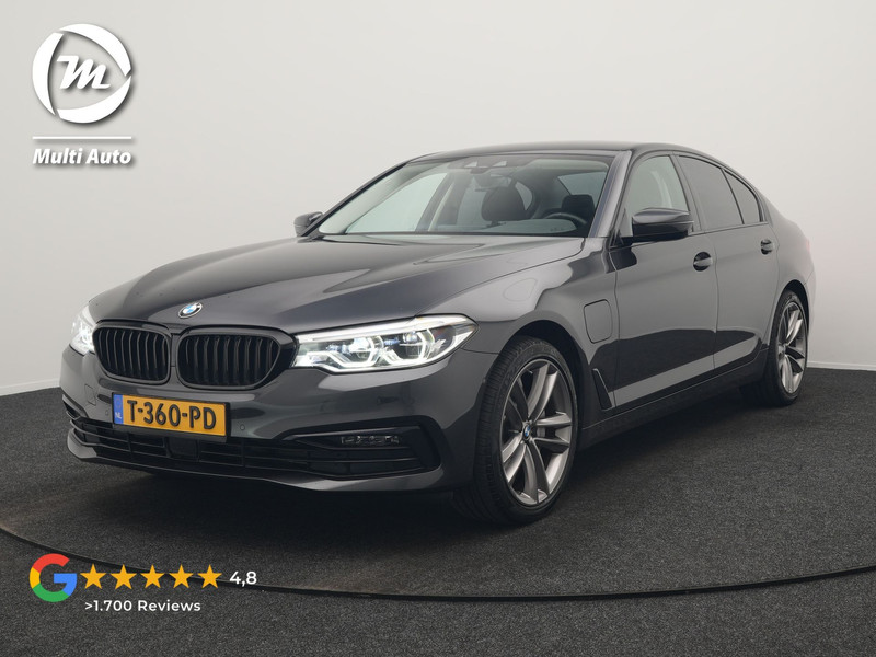 BMW 5-serie 530e iPerformance Sportline PHEV 252pk | Adaptive Cruise | Camera | Sportstoelen Verwarmd | 19"L.M | Adaptive LED | Sfeerverlichting | Apple Carplay |