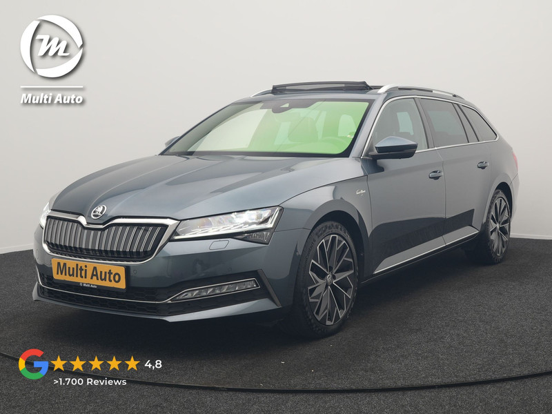 Škoda Superb Combi 1.4 TSI iV Laurin & Klement PHEV 218pk Dealer O.H. | Trekhaak Af Fabriek | Panodak | Adaptive Cruise | 360 Camera | Canton Audio | Lederen Comfortzetels Massage & Ventilatie & Memory | Sfeerverlichting | Keyless | Blis | Stuur Verwarmd | Plug In Hybrid |