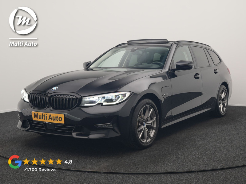 BMW 3-serie Touring 330e Sportline PHEV 293pk Dealer O.H. | Panodak | Adaptive Cruise | Head Up | Laser LED | 360 Camera | Lederen Sportstoelen Memory & Verwarmd | Stuur Verwarmd | Sfeerverlichting | Keyless | Blis | Apple Carplay | Hifi Audio | Plug In Hybrid |