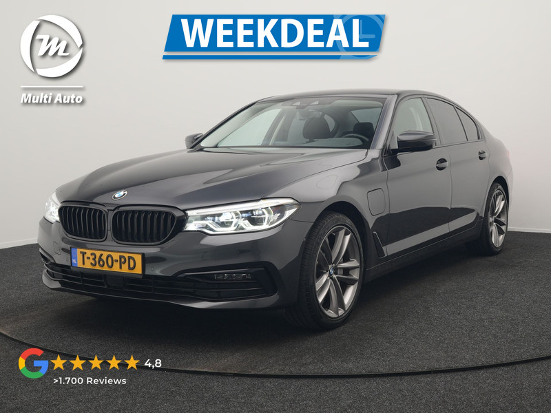 BMW 5-serie 530e iPerformance Sportline PHEV 252pk | Adaptive Cruise | Camera | Sportstoelen Verwarmd | 19"L.M | Adaptive LED | Sfeerverlichting | Apple Carplay |