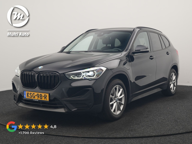 BMW X1 xDrive25e Advantage PHEV 221pk Dealer O.H. | Head Up | Lederen Comfortzetels Verwarmd | Camera | Cruise Control | Park Asssist | Navigatie | DAB | M Sportstuur | Plug In Hybrid |