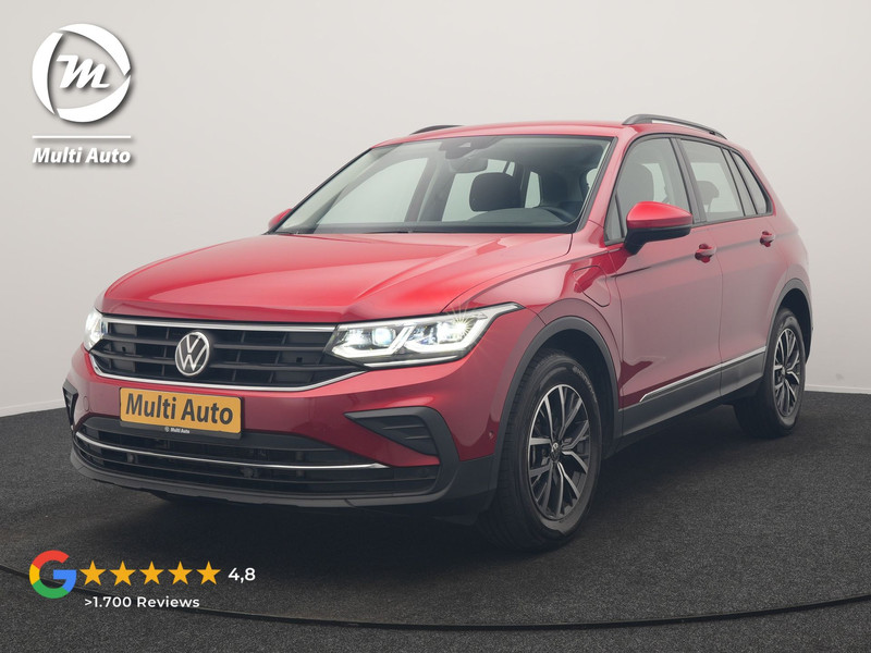 Volkswagen Tiguan 1.4 TSI eHybrid Elegance PHEV 245pk Dealer O.H. | SOH 90.3% | Adaptive Cruise | IQ Light | Camera | Blis | Stoelen & Stuur Verwarmd | Apple Carplay | DAB | Navigatie | Lane Assist | 17"L.M | Plug In Hybrid