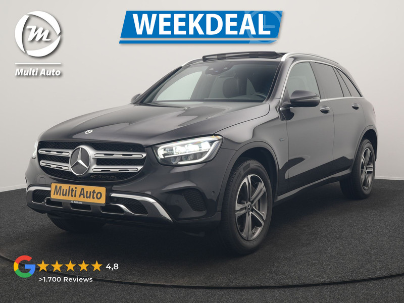 Mercedes-Benz GLC-Klasse 300e 4MATIC Premium  PHEV 320pk Dealer O.H. | Panodak | AMG-Int. | Head Up | Camera | Alcantara Sportstoelen Verwarmd | Sfeerverlichting | Keyless | Blis | Apple Carplay | Cruise Control | Navigatie | DAB | Plug In Hybrid |
