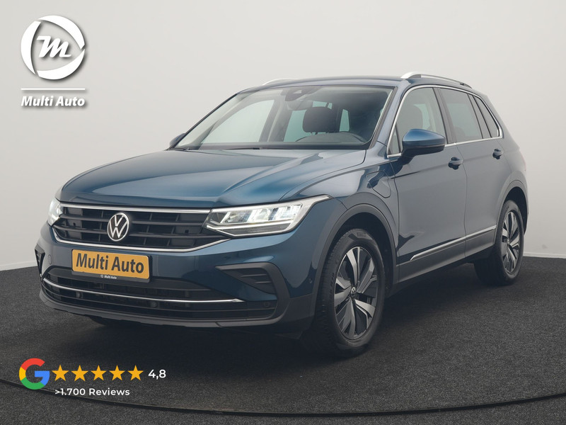 Volkswagen Tiguan 1.4 TSI eHybrid Elegance PHEV 245pk Dealer O.H. | SOH 88,4% | Trekhaak Af Fabriek | Adaptive Cruise | Camera | Alcantara Sportstoelen Massage & Verwarmd | Stuur Verwarmd | Apple Carplay | Navigatie | DAB | Plug In Hybrid |