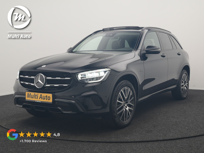 Mercedes-Benz GLC-Klasse 300e 4MATIC Premium PHEV 320pk Dealer O.H. | SOH 92,1% | Panodak | Camera | Sfeerverlichting | Sportstoelen Verwarmd | Apple Carplay | Navigatie | DAB | Plug In Hybrid |